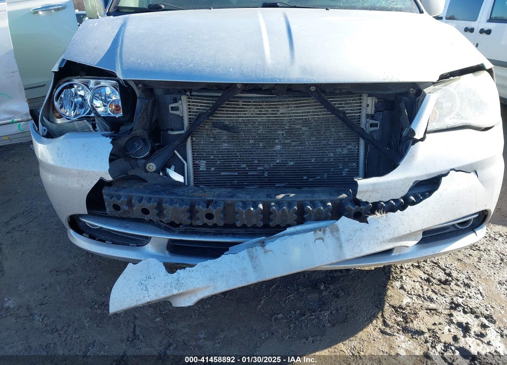 2012 CHRYSLER TOWN & COUNTRY TOURING VIN: 2C4RC1BG8CR208300