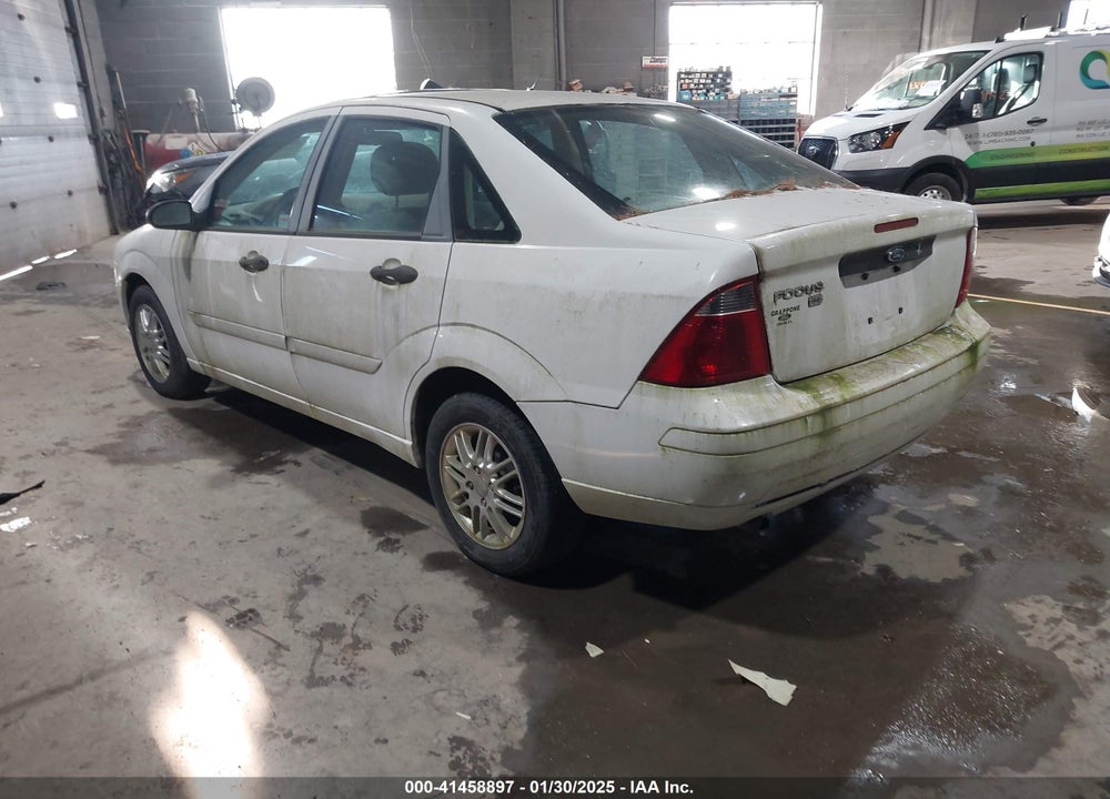 2007 FORD FOCUS S/SE/SES VIN: 1FAFP34N27W319832
