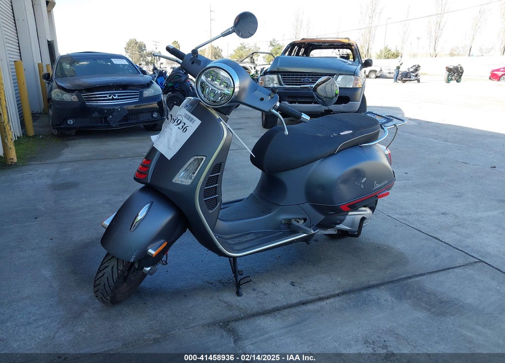 2020 VESP 300 GTS SUPER VIN: ZAPMA39M5L5200934