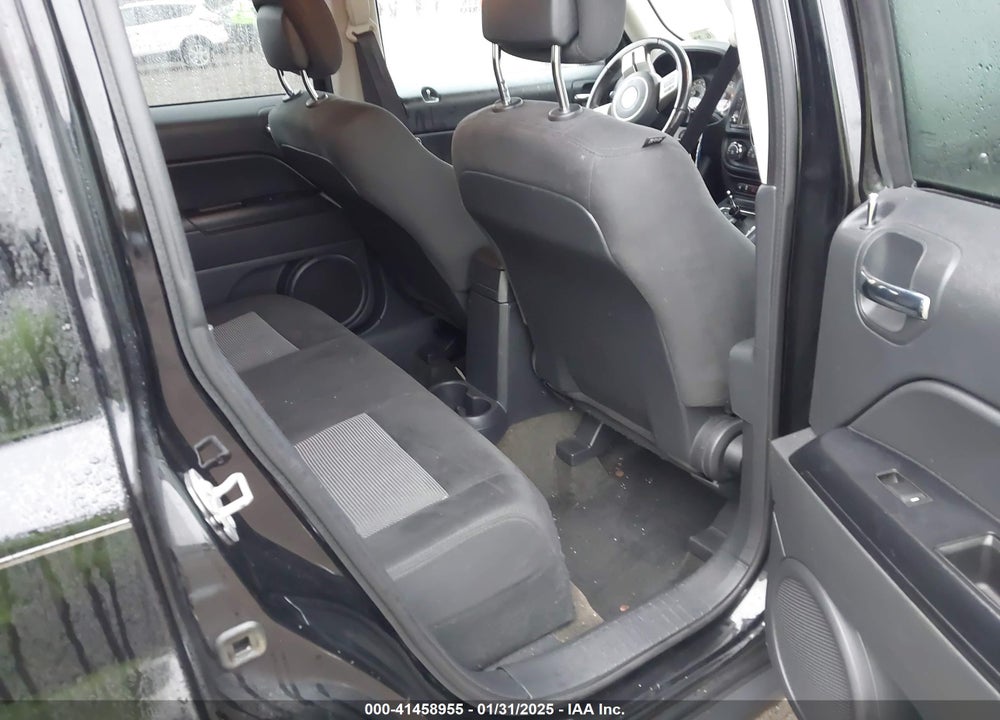 2016 JEEP PATRIOT VIN: 1C4NJRFB2GD776262
