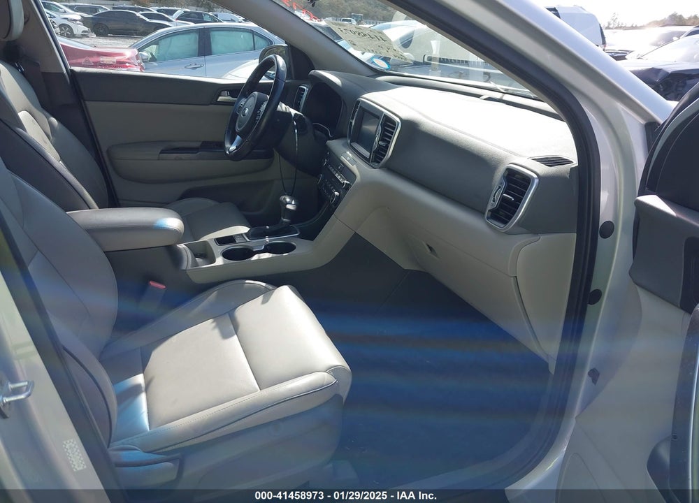 2017 KIA SPORTAGE EX VIN: KNDPN3AC2H7074940
