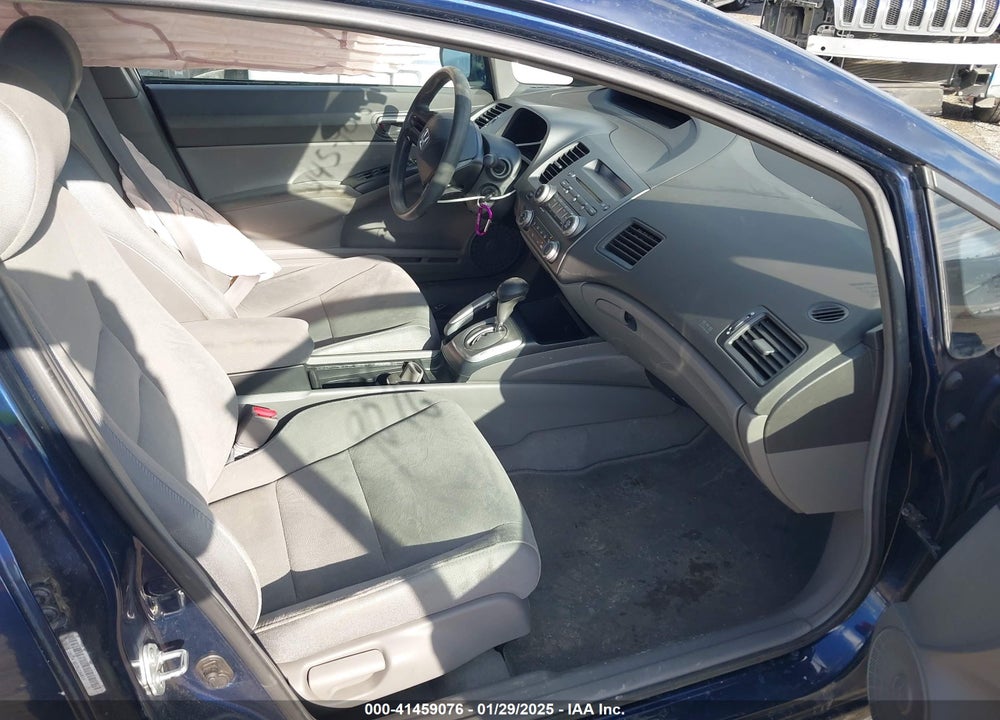 2008 HONDA CIVIC LX VIN: 1HGFA16528L084611