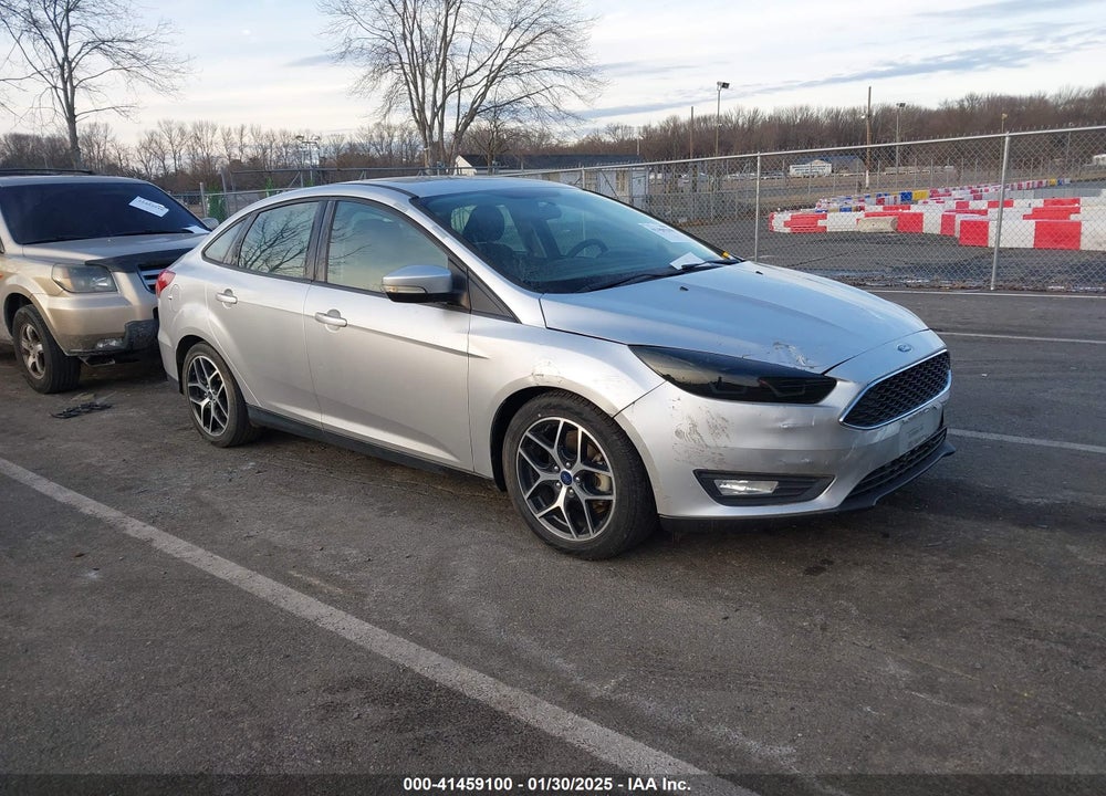 2017 FORD FOCUS SEL VIN: 1FADP3H21HL269502
