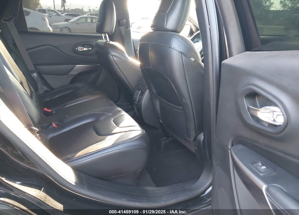 2020 JEEP CHEROKEE LATITUDE PLUS FWD VIN: 1C4PJLLB2LD547794