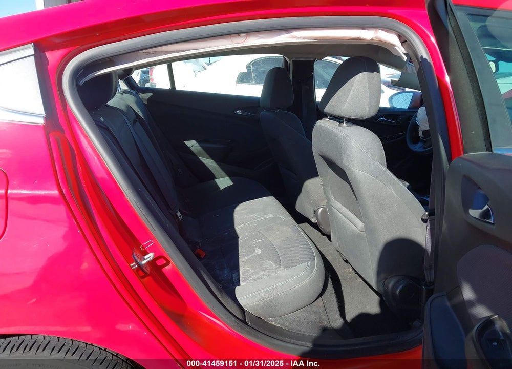 2017 CHEVROLET CRUZE VIN: 1G1BE5SM5H7106091