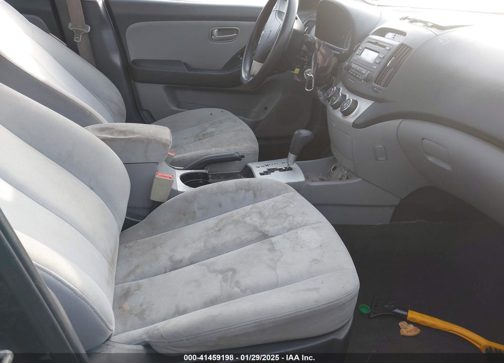 2008 HYUNDAI ELANTRA VIN: KMHDU46D78U452129