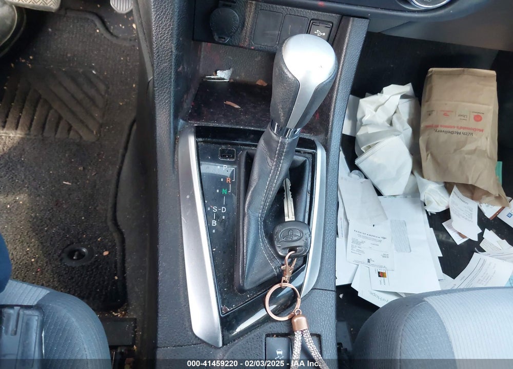 2017 TOYOTA COROLLA L VIN: 5YFBURHE3HP666479
