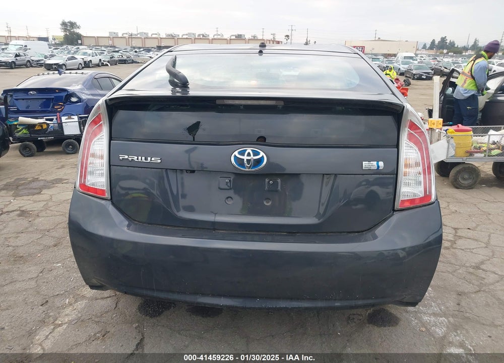 2015 TOYOTA PRIUS TWO VIN: JTDKN3DU1F0441315