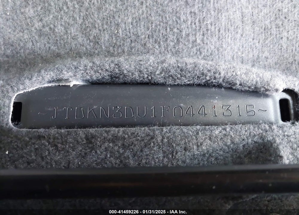 2015 TOYOTA PRIUS TWO VIN: JTDKN3DU1F0441315