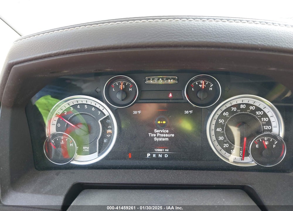 2013 RAM 1500 VIN: 1C6RR7NT0DS565049