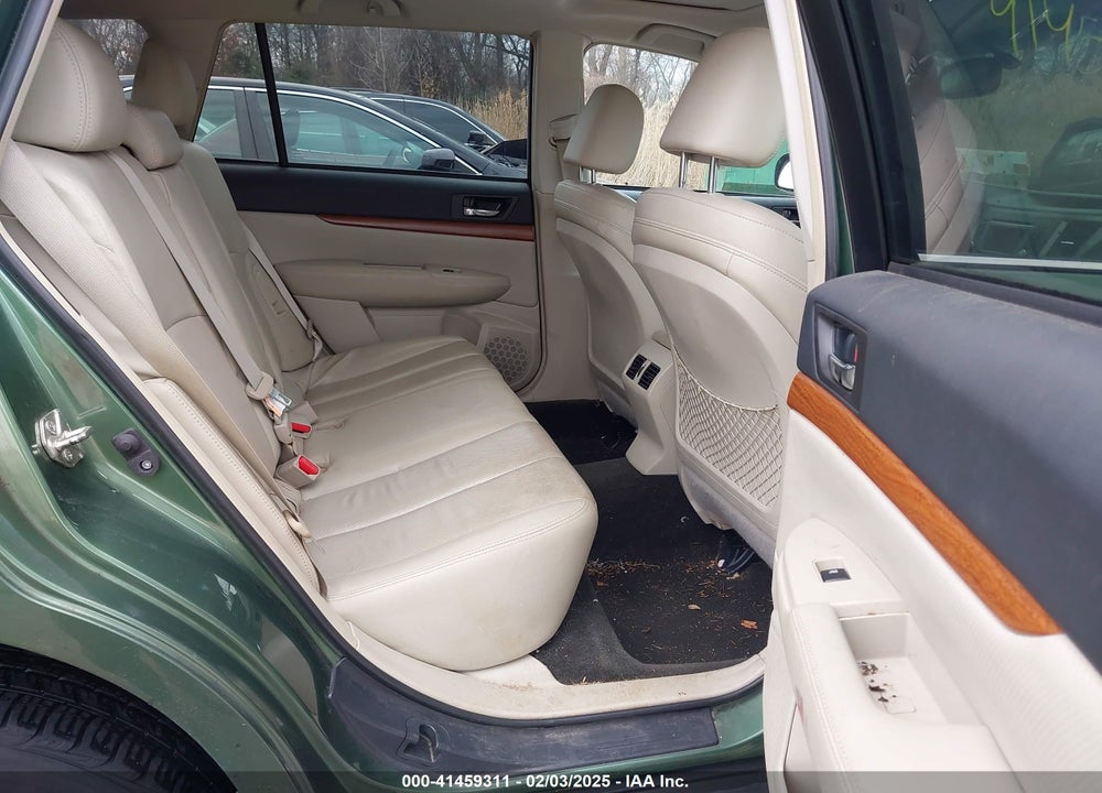 2013 SUBARU OUTBACK 2.5I LIMITED VIN: 4S4BRBKC8D3313976