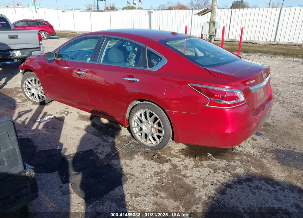 2015 NISSAN ALTIMA VIN: 1N4AL3AP2FN379397
