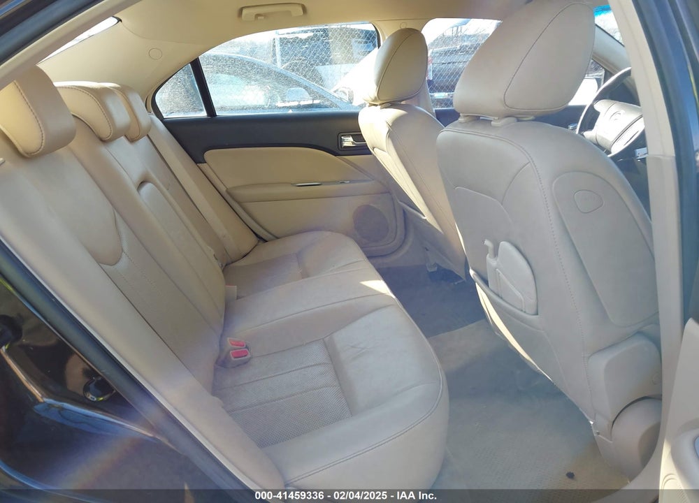 2010 MERCURY MILAN VIN: 3MEHM0JA9AR663114