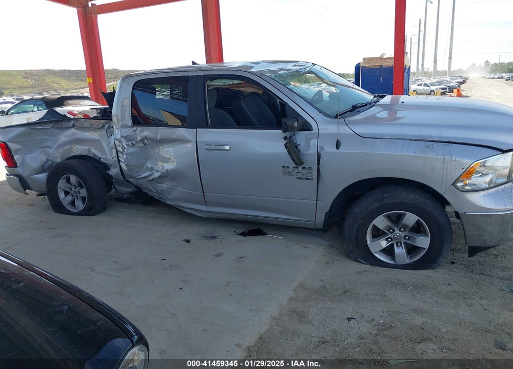 2019 RAM 1500 CLASSIC VIN: 1C6RR7LG4KS592726