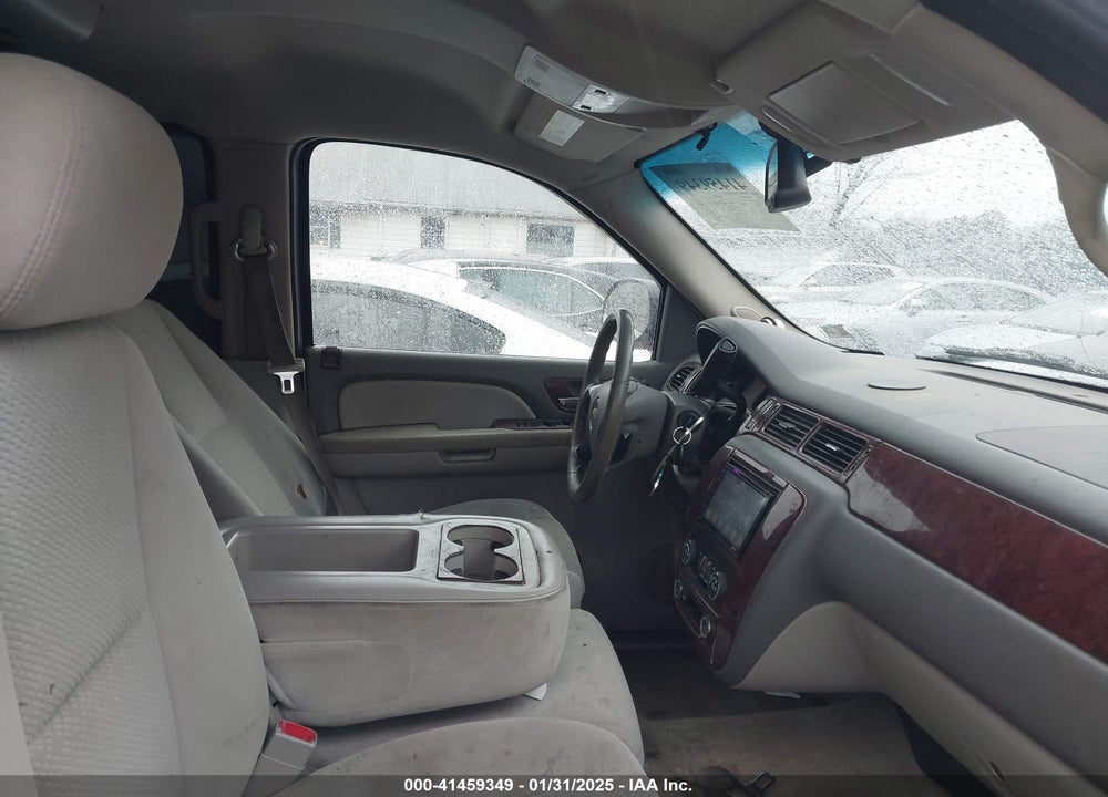 2007 CHEVROLET TAHOE LS VIN: 1GNFK13097R333042
