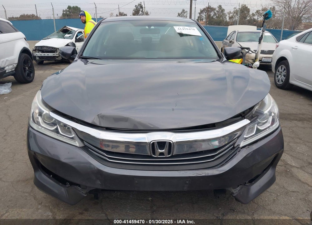 2017 HONDA ACCORD VIN: 1HGCR2F34HA275491