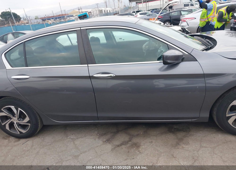 2017 HONDA ACCORD VIN: 1HGCR2F34HA275491