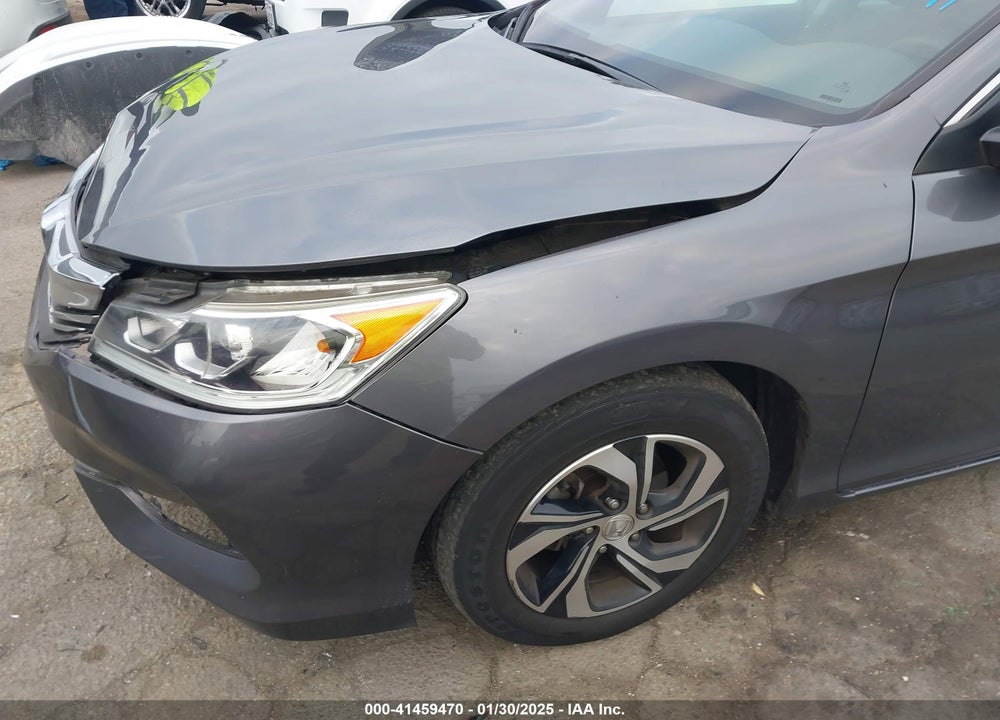 2017 HONDA ACCORD VIN: 1HGCR2F34HA275491