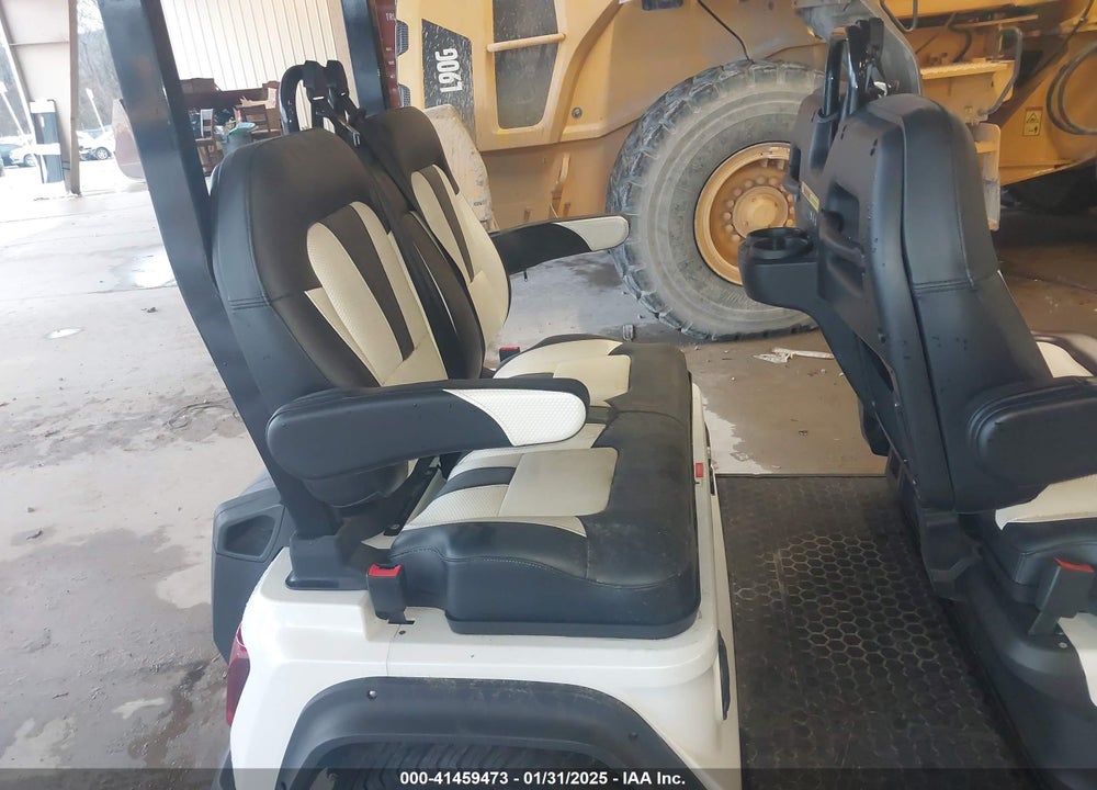2023 EVOLUTION GOLF CART VIN: 202336851