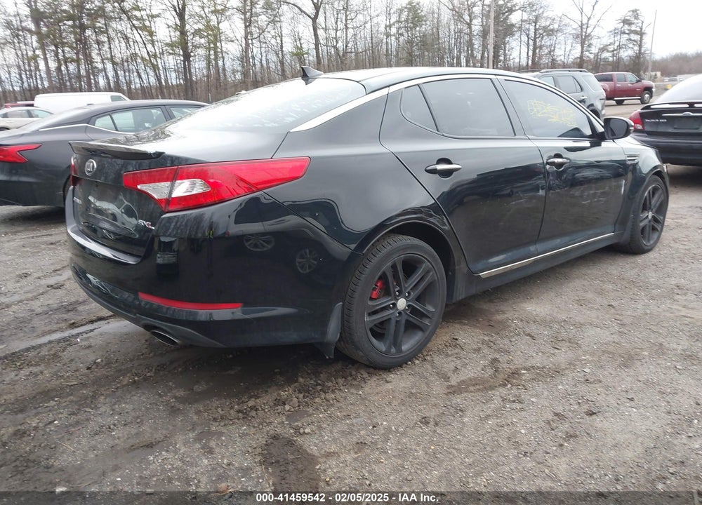 2013 KIA OPTIMA VIN: 5XXGR4A67DG092484