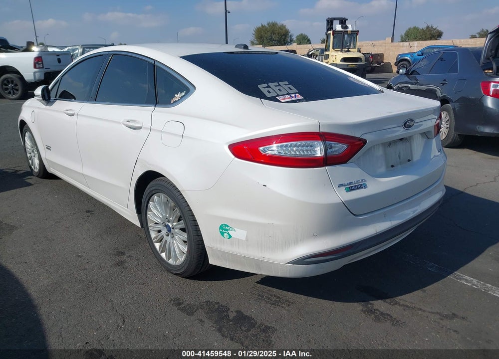 2016 FORD FUSION ENERGI SE LUXURY VIN: 3FA6P0PU1GR166087