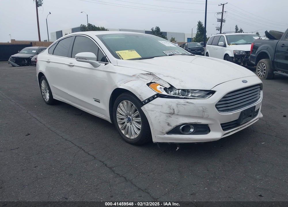 2016 FORD FUSION ENERGI SE LUXURY VIN: 3FA6P0PU1GR166087