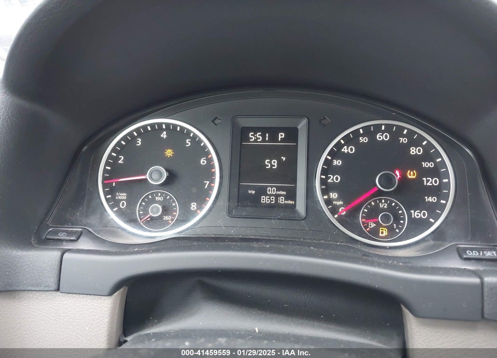 2011 VOLKSWAGEN TIGUAN S VIN: WVGAV7AX3BW000564