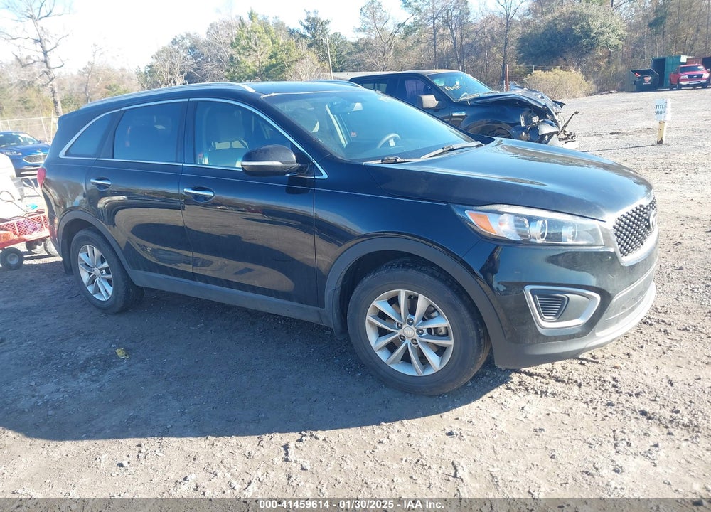 2018 KIA SORENTO 2.4L LX VIN: 5XYPG4A33JG375385