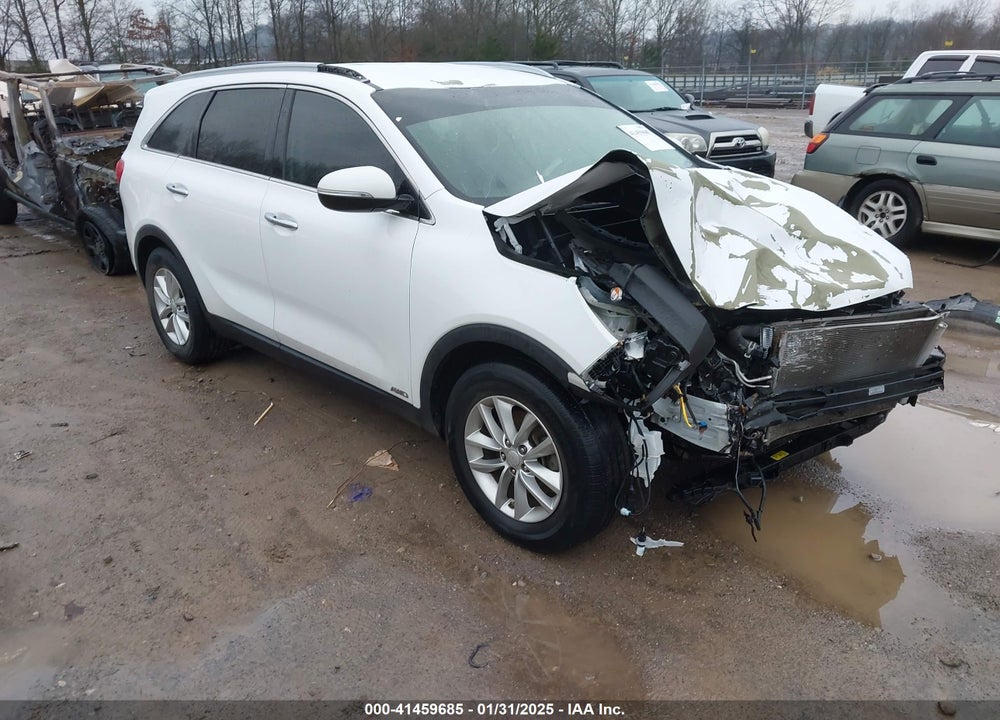 2016 KIA SORENTO 2.4L LX VIN: 5XYPGDA37GG068469