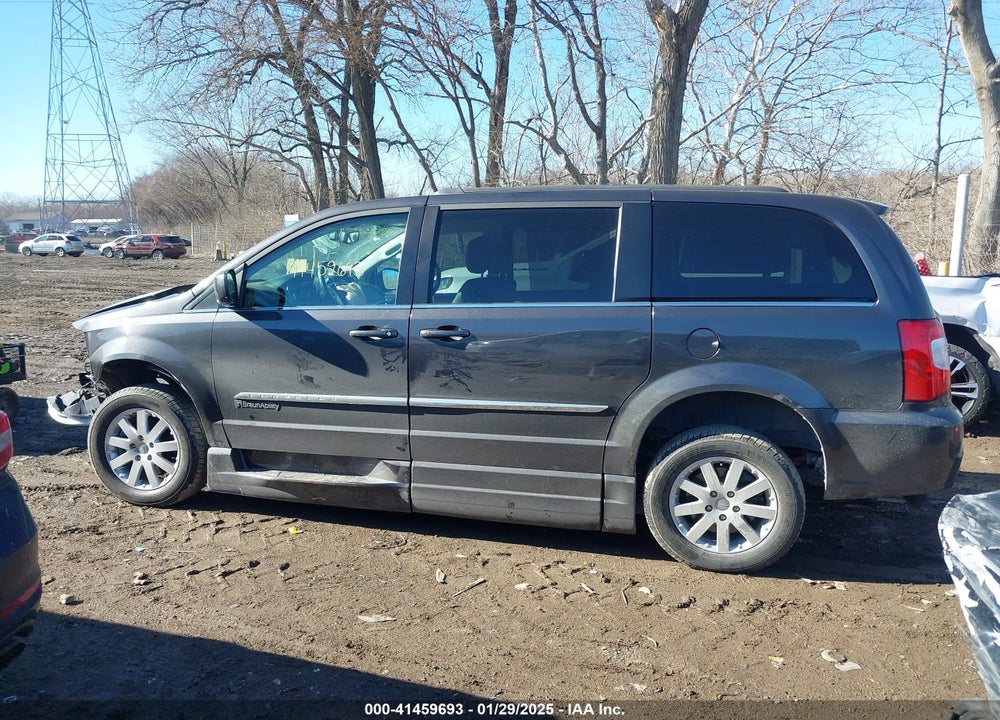 2016 CHRYSLER TOWN & COUNTRY TOURING VIN: 2C4RC1BG2GR175817