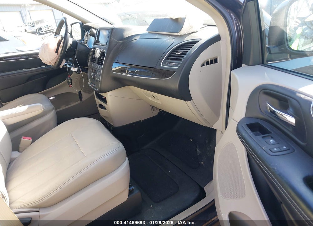 2016 CHRYSLER TOWN & COUNTRY TOURING VIN: 2C4RC1BG2GR175817