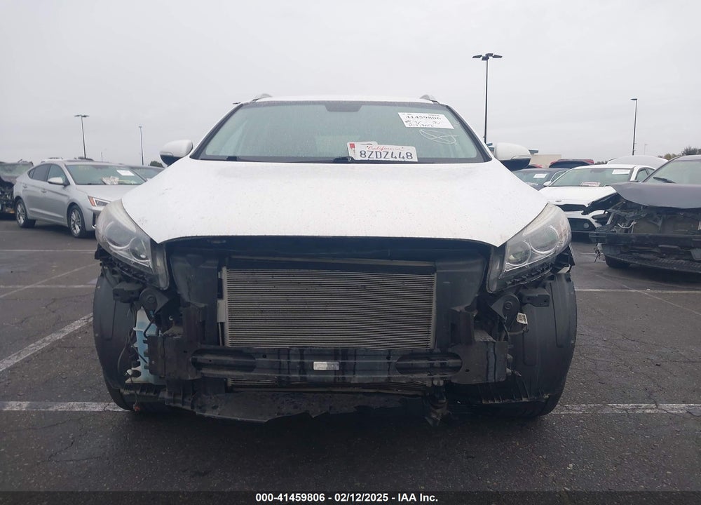 2016 KIA SORENTO VIN: 5XYPH4A52GG014169