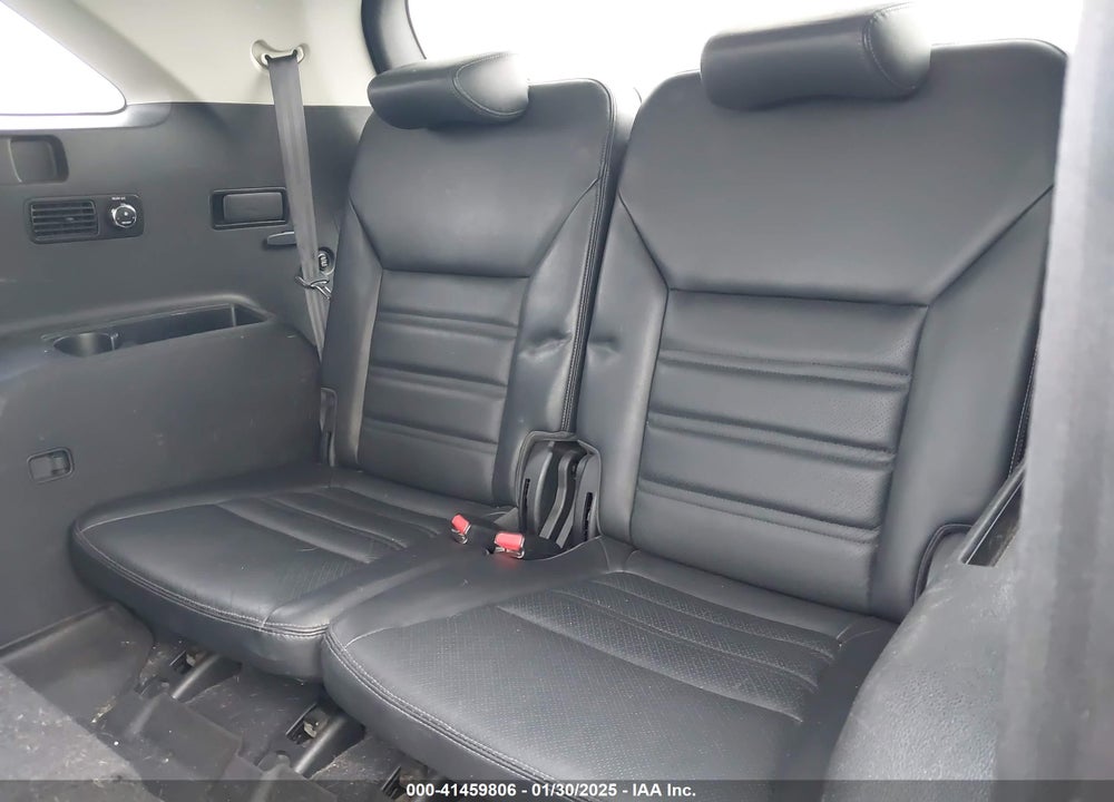 2016 KIA SORENTO VIN: 5XYPH4A52GG014169