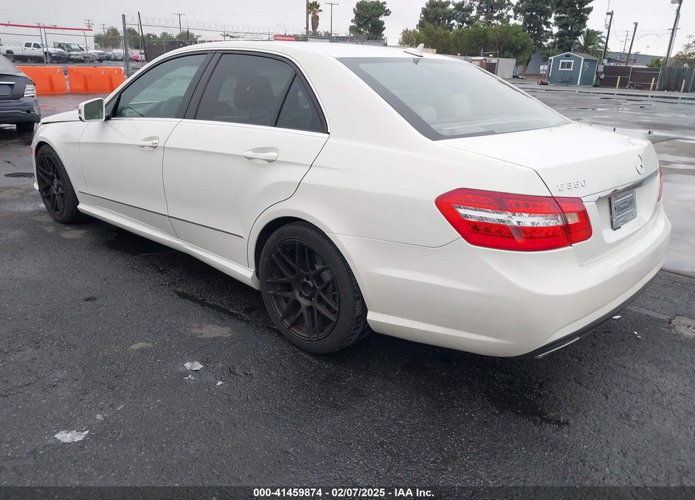 2010 MERCEDES-BENZ E-CLASS E 350 LUXURY VIN: WDDHF5GB2AA021858