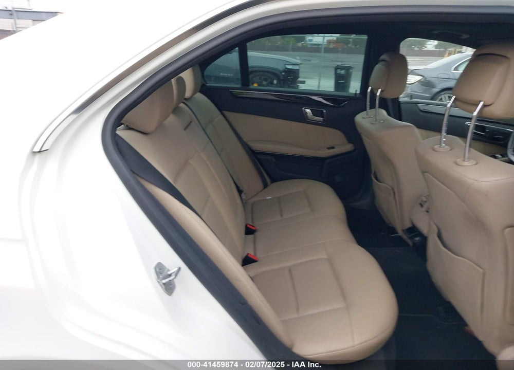 2010 MERCEDES-BENZ E-CLASS E 350 LUXURY VIN: WDDHF5GB2AA021858