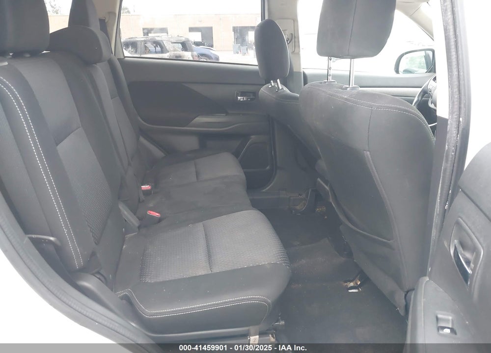 2017 MITSUBISHI OUTLANDER SE VIN: JA4AD3A33HZ044241
