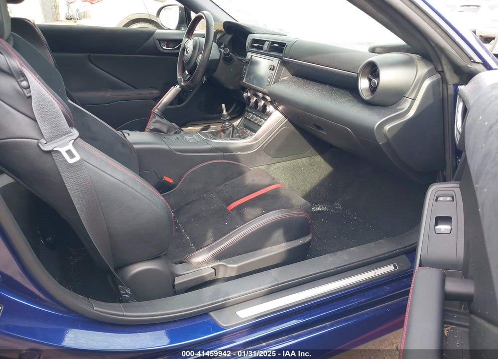 2022 SUBARU BRZ VIN: JF1ZDBE19N9704165
