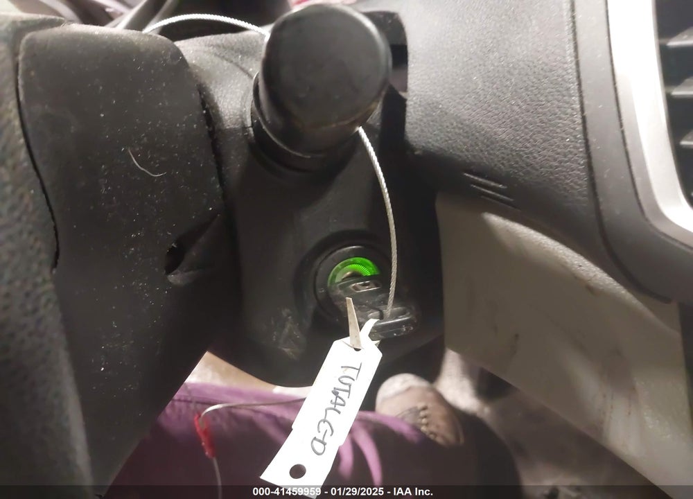 2017 HONDA ACCORD VIN: 1HGCR2F31HA111518