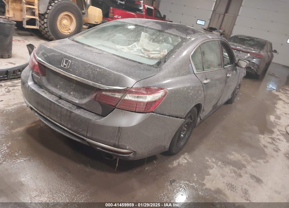 2017 HONDA ACCORD VIN: 1HGCR2F31HA111518