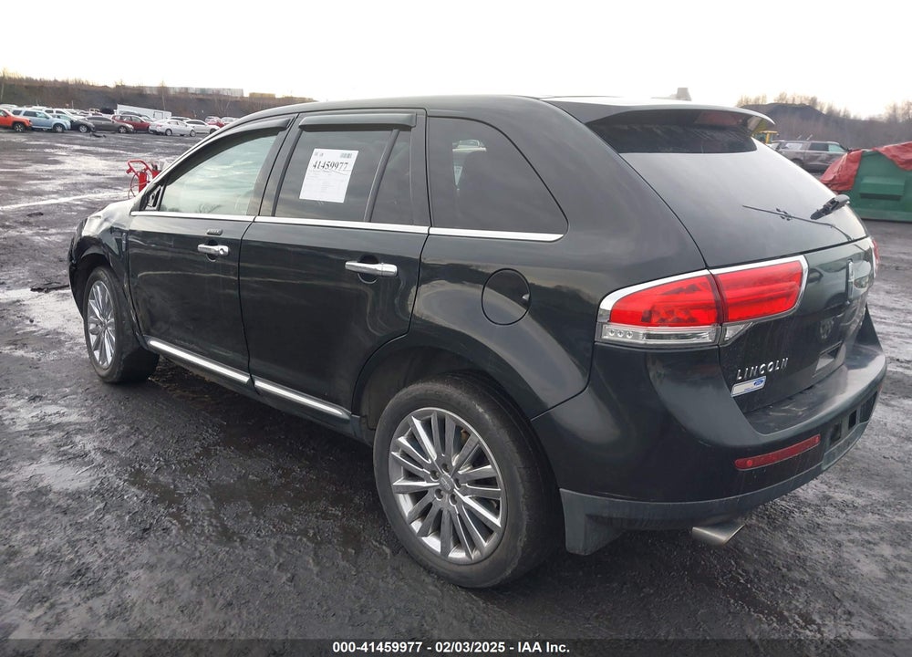2011 LINCOLN MKX VIN: 2LMDJ8JK3BBJ05873