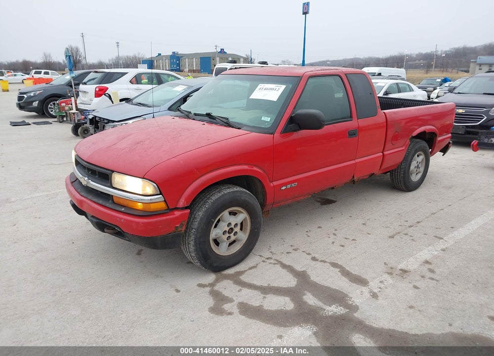 2002 CHEVROLET S-10 LS VIN: 1GCDT19W928196725