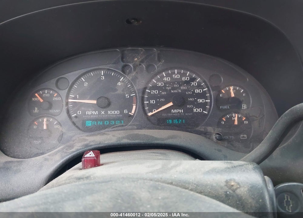 2002 CHEVROLET S-10 LS VIN: 1GCDT19W928196725