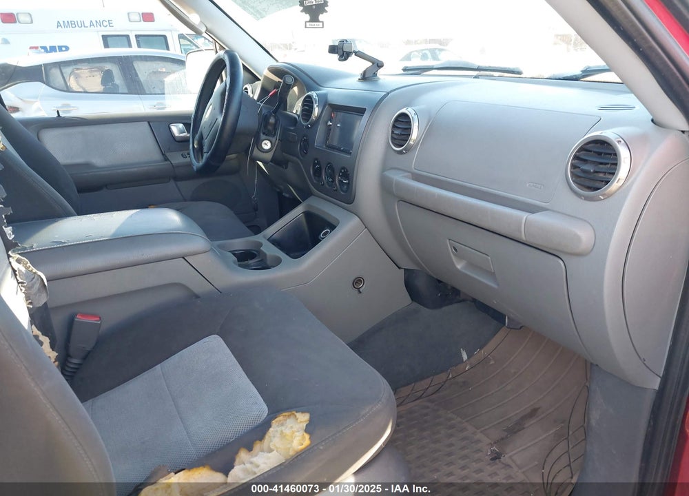 2004 FORD EXPEDITION NBX/XLT VIN: 1FMPU16L24LA06909