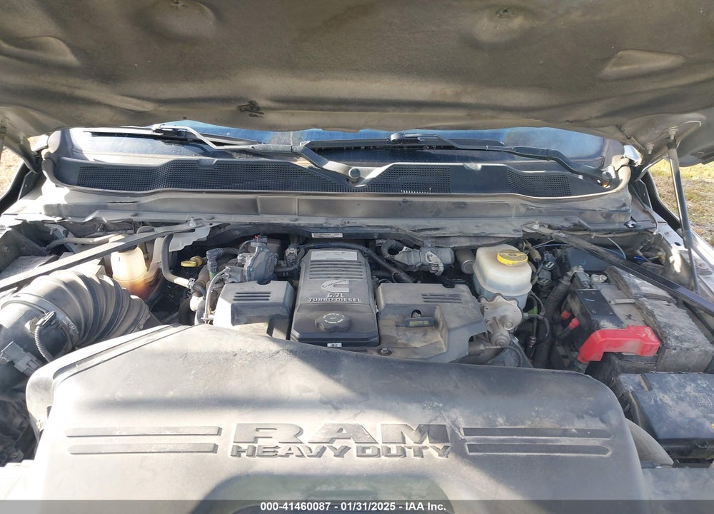 2019 RAM 3500 TRADESMAN  4X4 8' BOX VIN: 3C63RRGL8KG724693