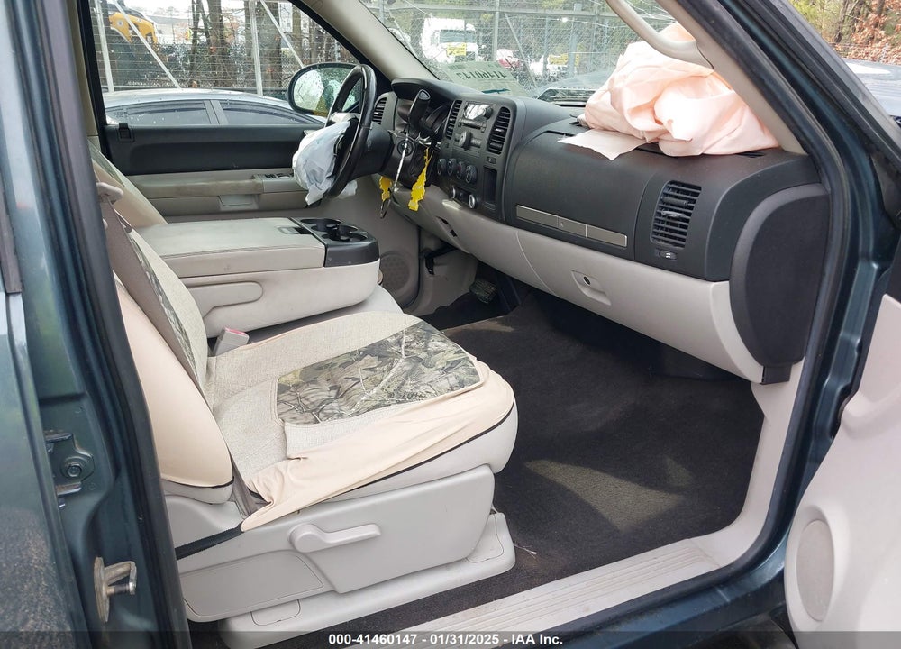 2009 CHEVROLET SILVERADO VIN: 1GCHK53K79F184452