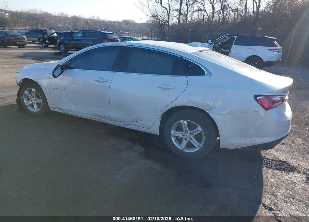 2022 CHEVROLET MALIBU VIN: 1G1ZD5ST0NF132138