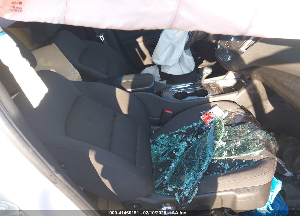 2022 CHEVROLET MALIBU VIN: 1G1ZD5ST0NF132138
