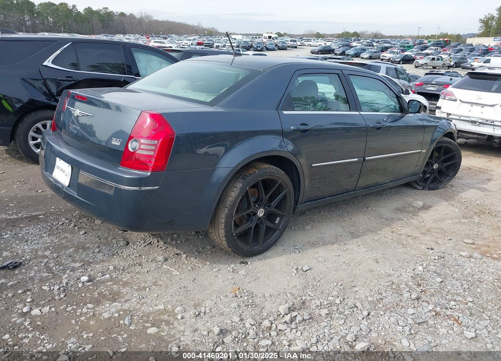 2008 CHRYSLER 300 VIN: 2C3LA53G88H321828