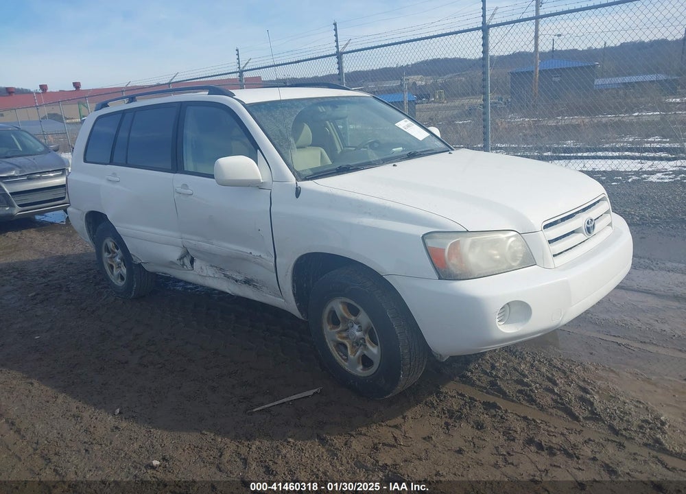 2005 TOYOTA HIGHLANDER VIN: JTEGD21A850122596
