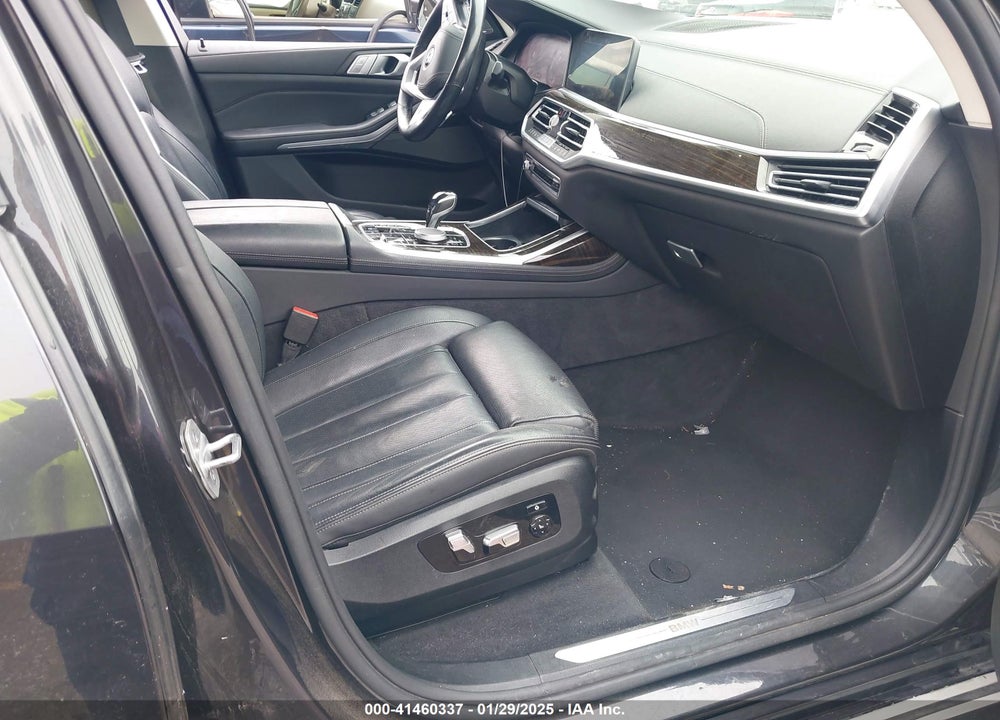 2019 BMW X7 XDRIVE40I VIN: 5UXCW2C54KL084175